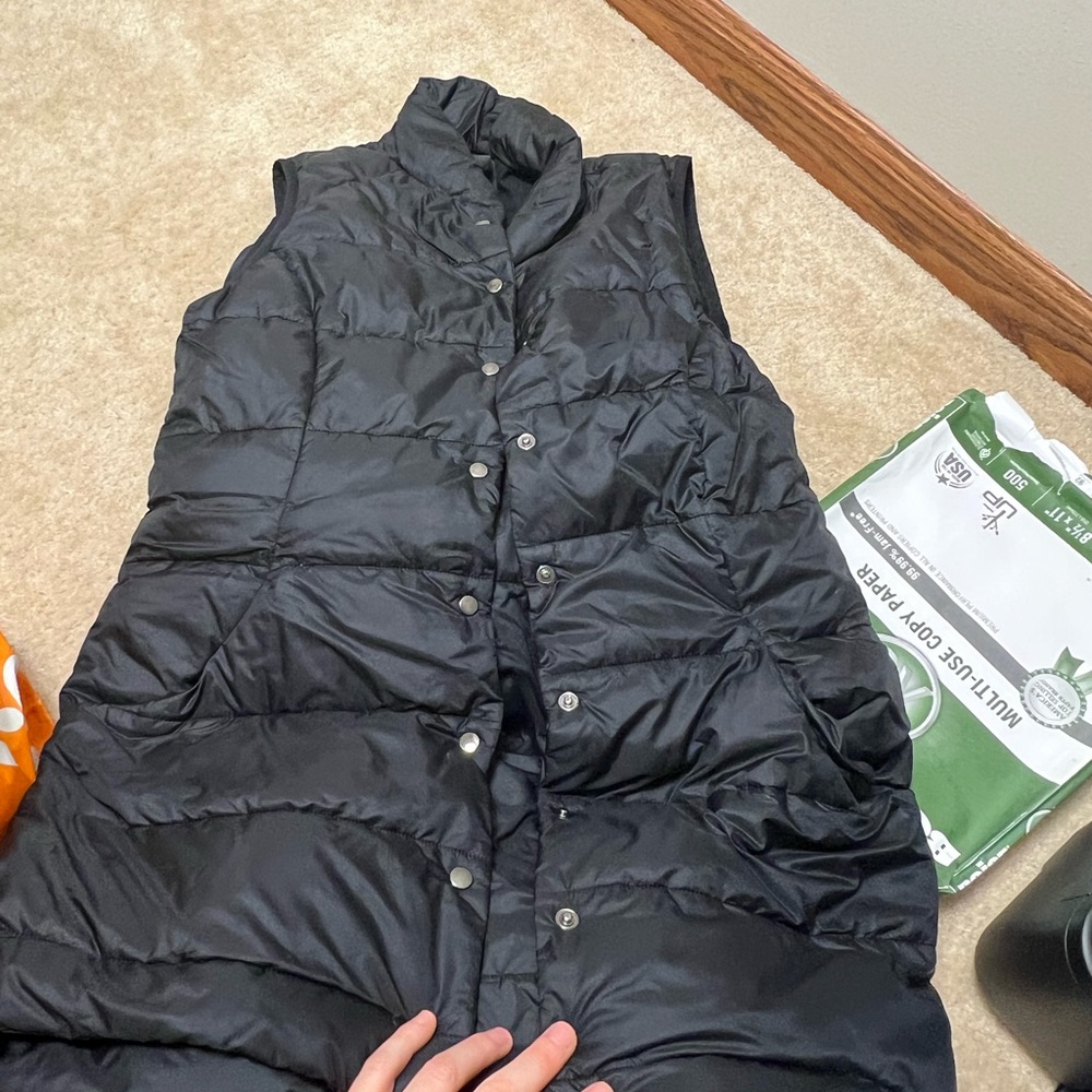 Lululemon vest (size 8)